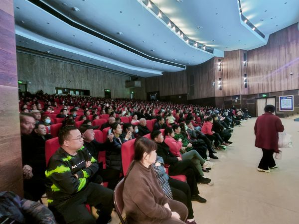 益陽市花鼓戲劇團有限公司,湖南省花鼓戲演出,湖南大型現(xiàn)代花鼓戲